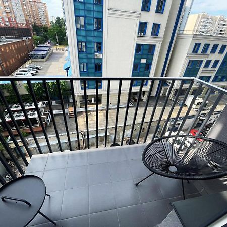 Apartamento Cube House Kiev Exterior foto