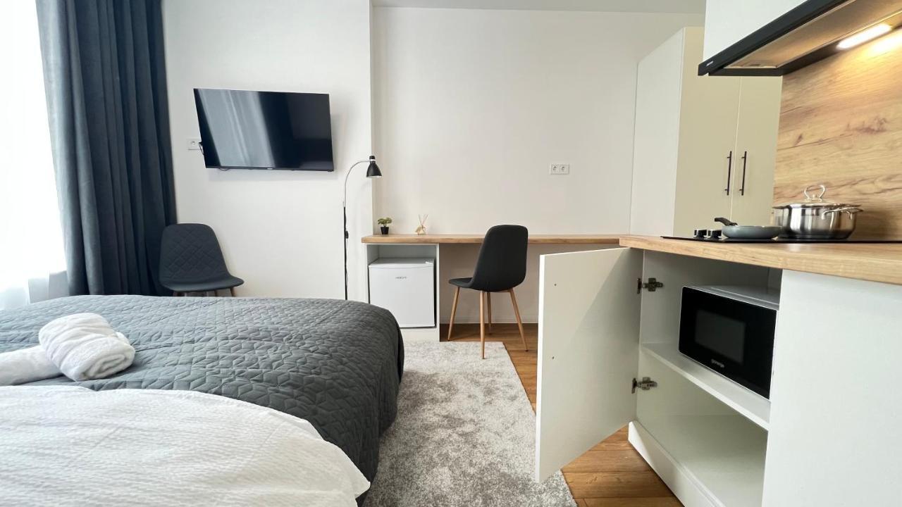 Apartamento Cube House Kiev Exterior foto