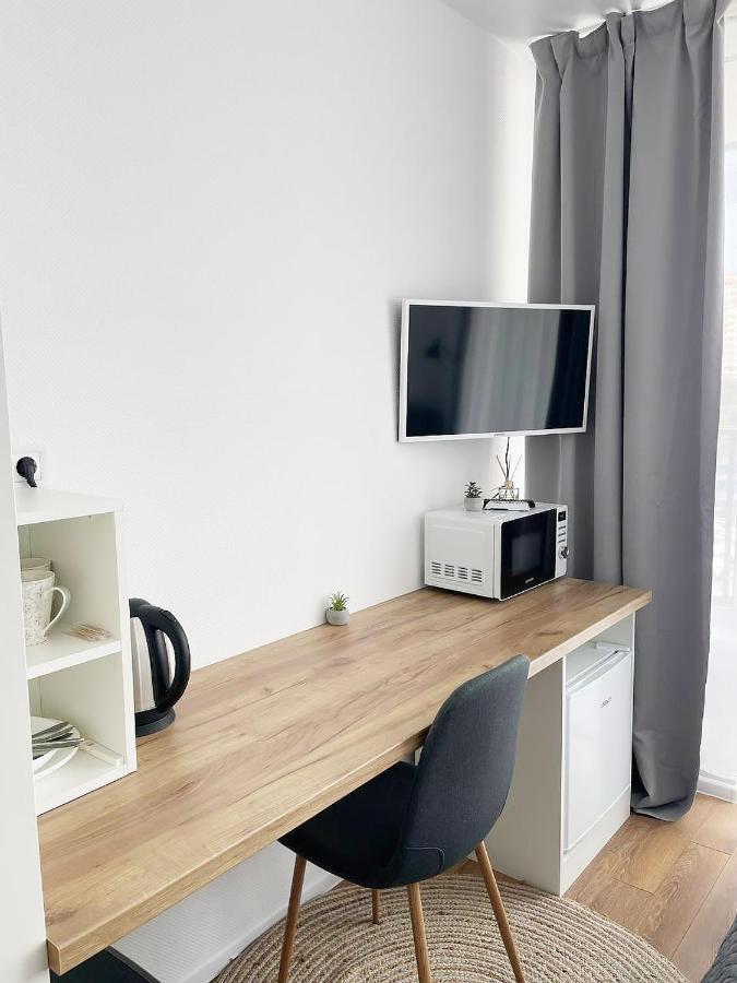 Apartamento Cube House Kiev Exterior foto
