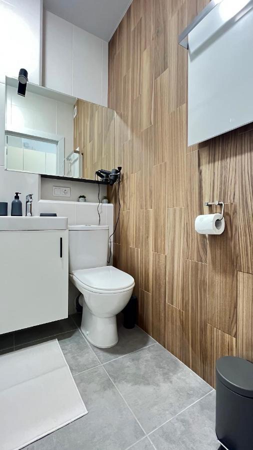 Apartamento Cube House Kiev Exterior foto