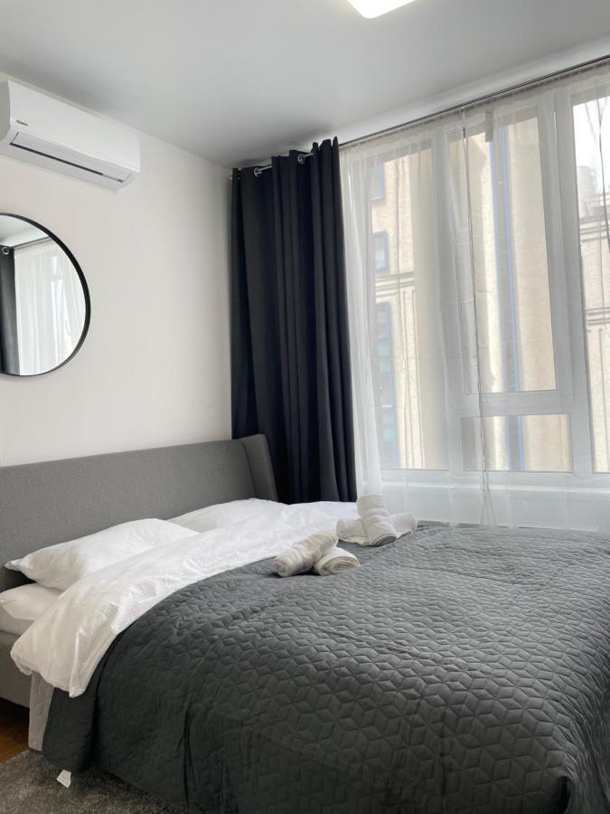 Apartamento Cube House Kiev Exterior foto
